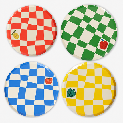 Little Chef Checkered Dinner Plates — 12-Pack