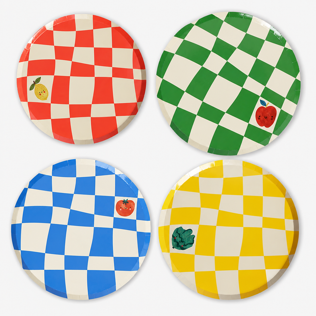 Little Chef Checkered Dinner Plates — 12-Pack