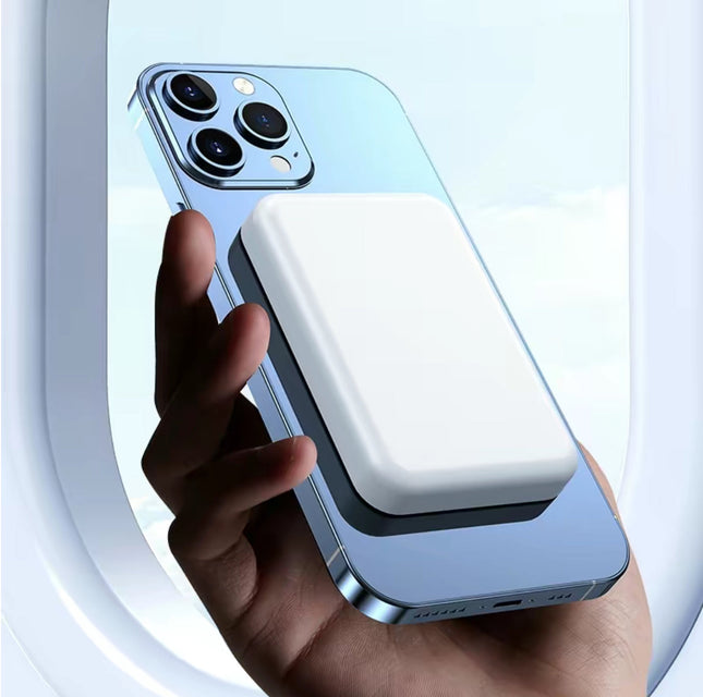 MagPocket Power Bank | 5000mAh MagSafe Compatible Wireless Magnetic Charger