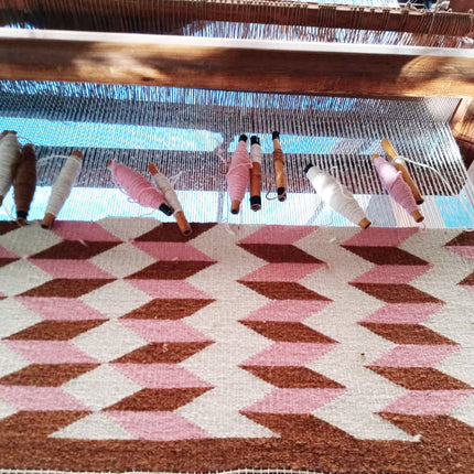 Teo Rug in Umber/Pink