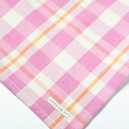 Abigail Plaid Dinner Napkin in Bubblegum