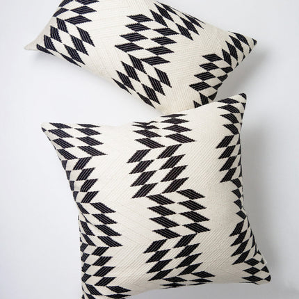 Almolonga Quilt Pillows