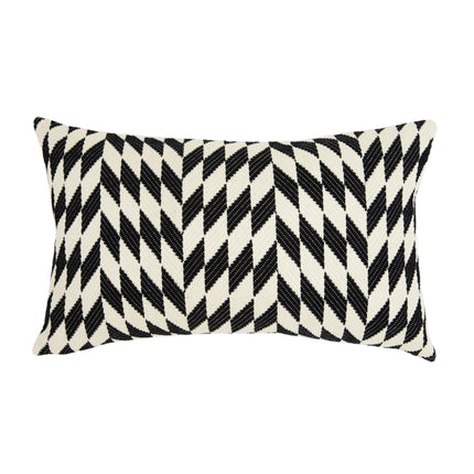 Made to order: Almolonga Diamond Pillow - Black and Natural White