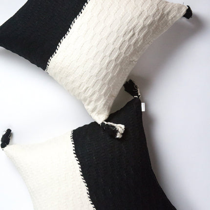 Antigua Pillow - Black &amp; Natural White Colorblocked