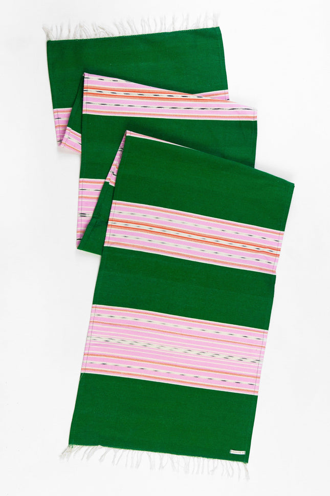 Cantel Runner - Grass & Pink