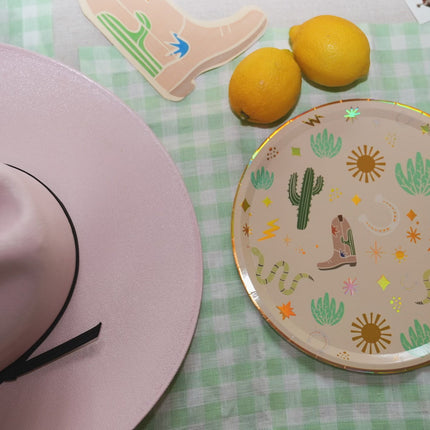 Sssssnake Catcher Western Theme Paper Plates (x 12)
