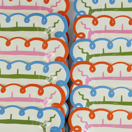 Art Face Dinner Plates — 9 Inch, 12-Pack