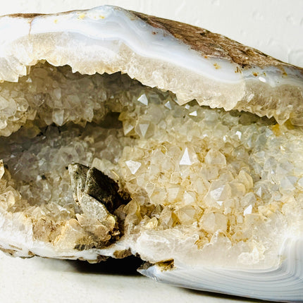 Natural Agate Geode with Translucent White Quartz Druzy Cavity – Freeform Display Specimen (3.1 lbs)