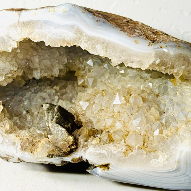 Natural Agate Geode with Translucent White Quartz Druzy Cavity – Freeform Display Specimen (3.1 lbs)