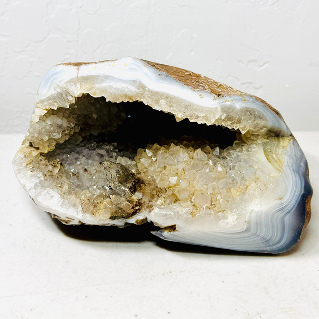 Natural Agate Geode with Translucent White Quartz Druzy Cavity – Freeform Display Specimen (3.1 lbs)