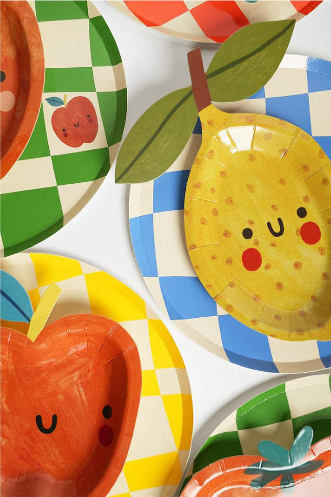 Little Chef Checkered Dinner Plates — 12-Pack