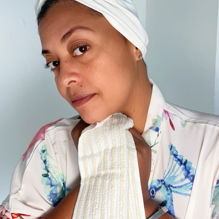 Magic Exfoliating Face Towel - 100% RAW Silk