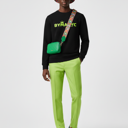 Unisex Organic Sweatshirt LOVE NYC – BYMANYC ® New York | Vegan Streetwear