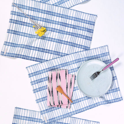 Coco Plaid Placemat in Natural Indigo