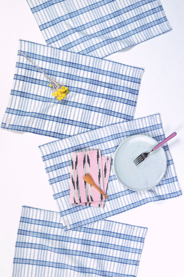 Coco Plaid Placemat in Natural Indigo